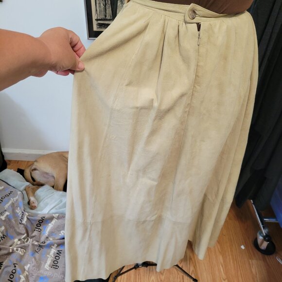 Vintage 90's Anne Klein II Real Suede Gathered Full Skirt Size Small - Picture 8 of 9